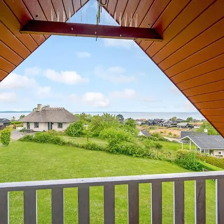 Two-bedroom Holiday In Brenderup Fyn Vedelshave