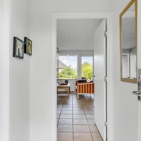 Two-bedroom Holiday In Brenderup Fyn Vedelshave
